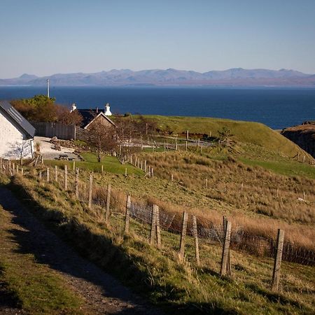 The Lodge Staffin Exterior photo